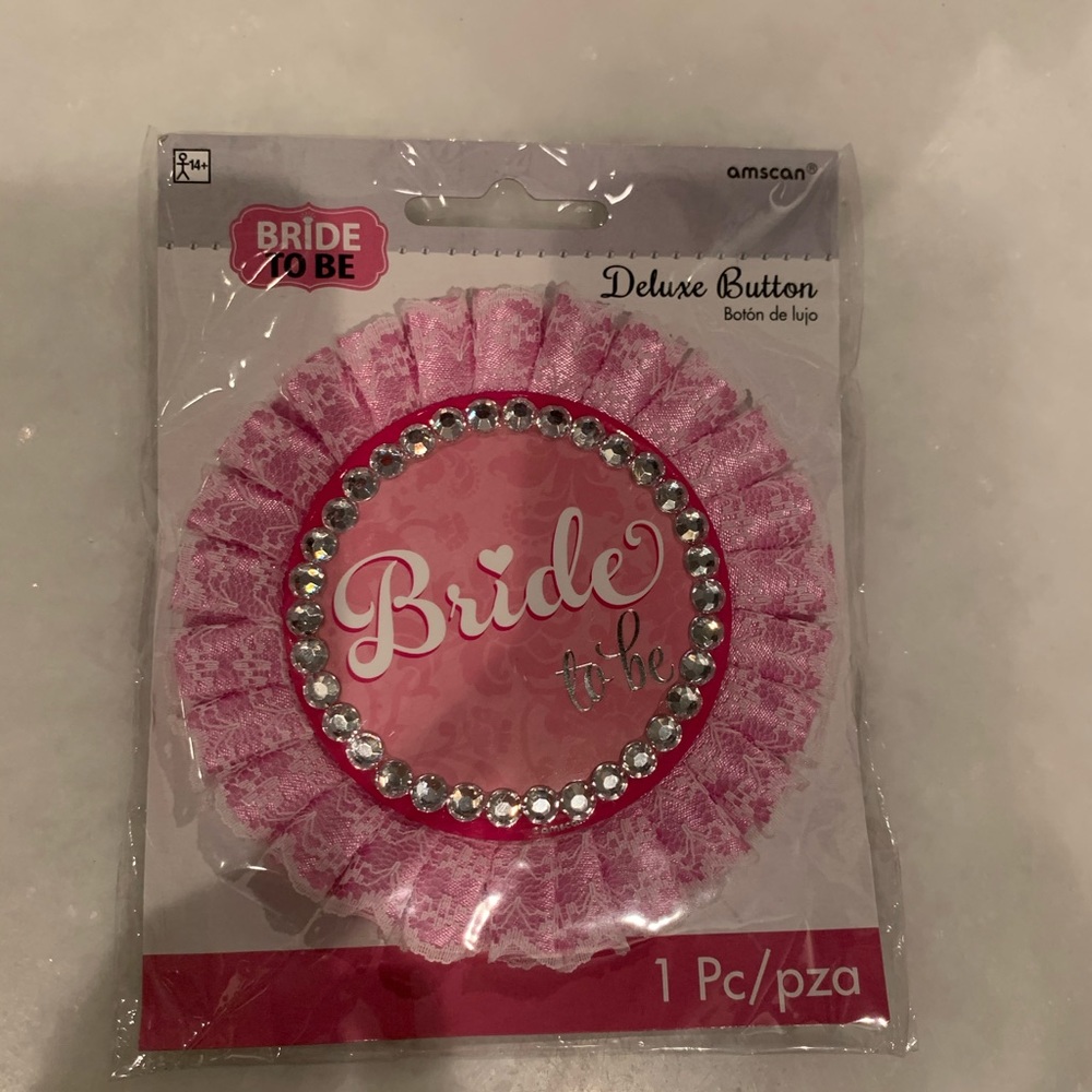 Bride to Be Pin Badge